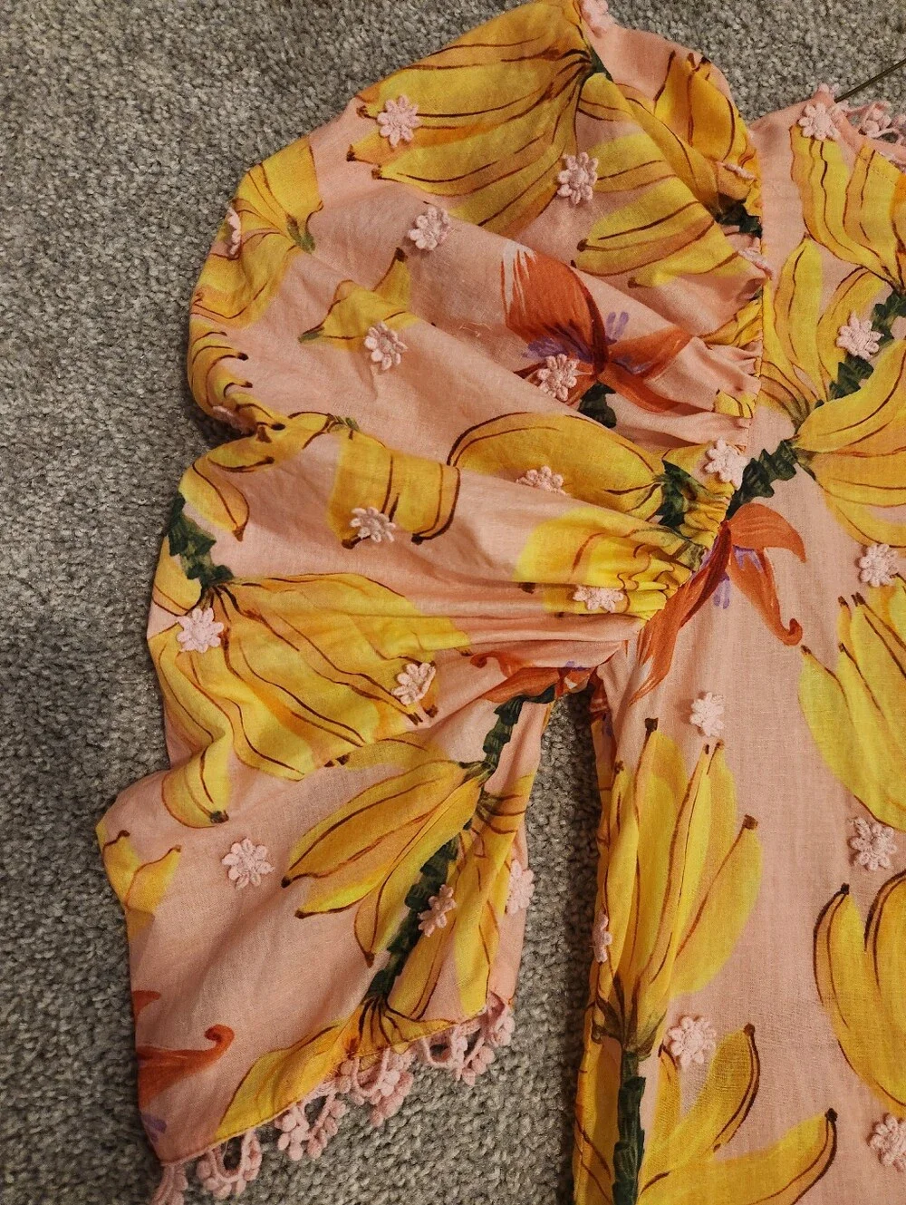 FARM Rio Pink Banana-Print Puff-Sleeve Blouse - XS - Picture 9 of 12